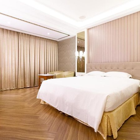 Daniel Motel Xinying Luaran gambar
