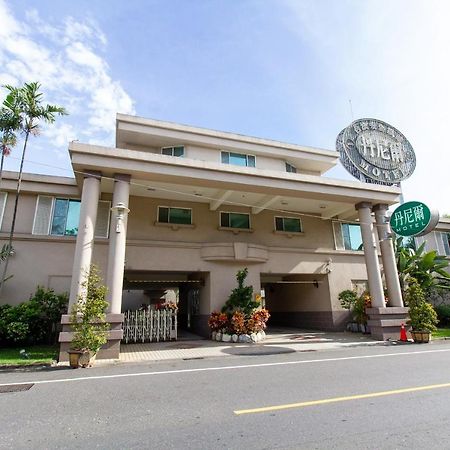 Daniel Motel Xinying Luaran gambar