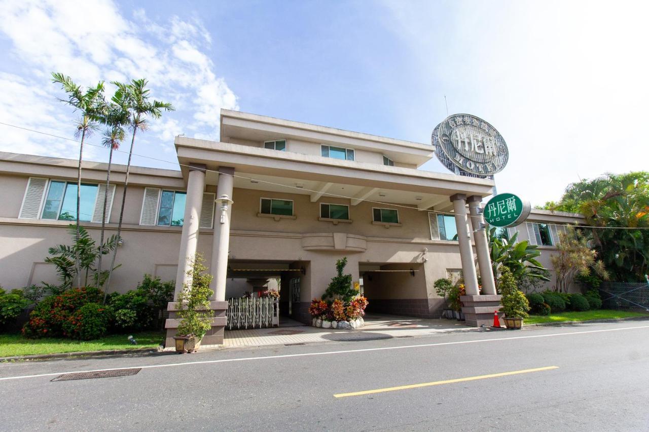 Daniel Motel Xinying Luaran gambar