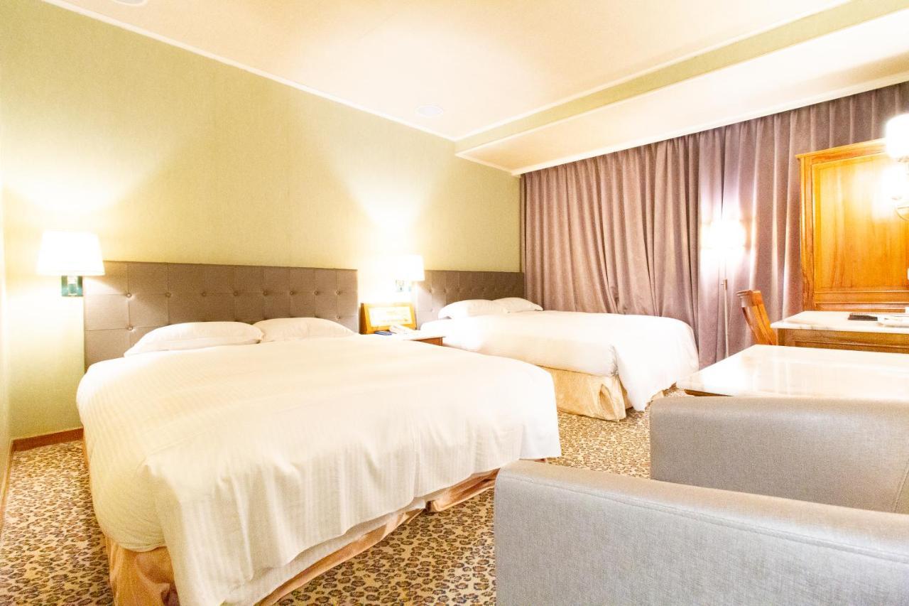 Daniel Motel Xinying Luaran gambar