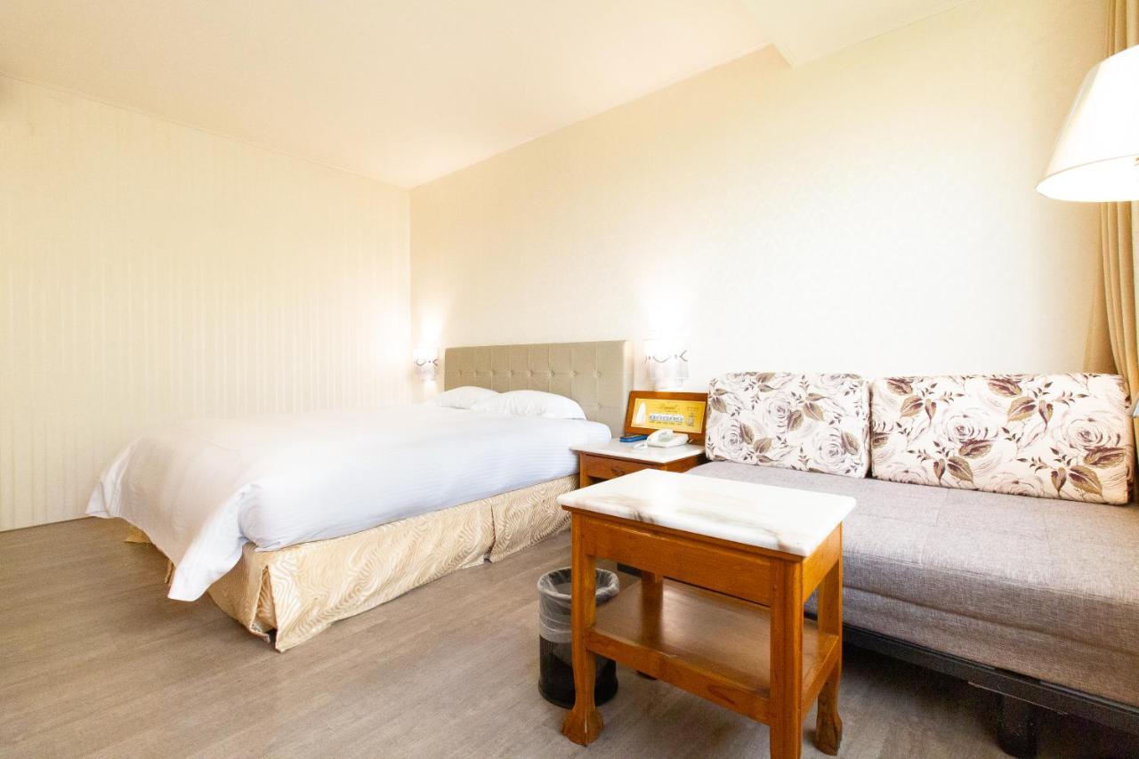 Daniel Motel Xinying Luaran gambar